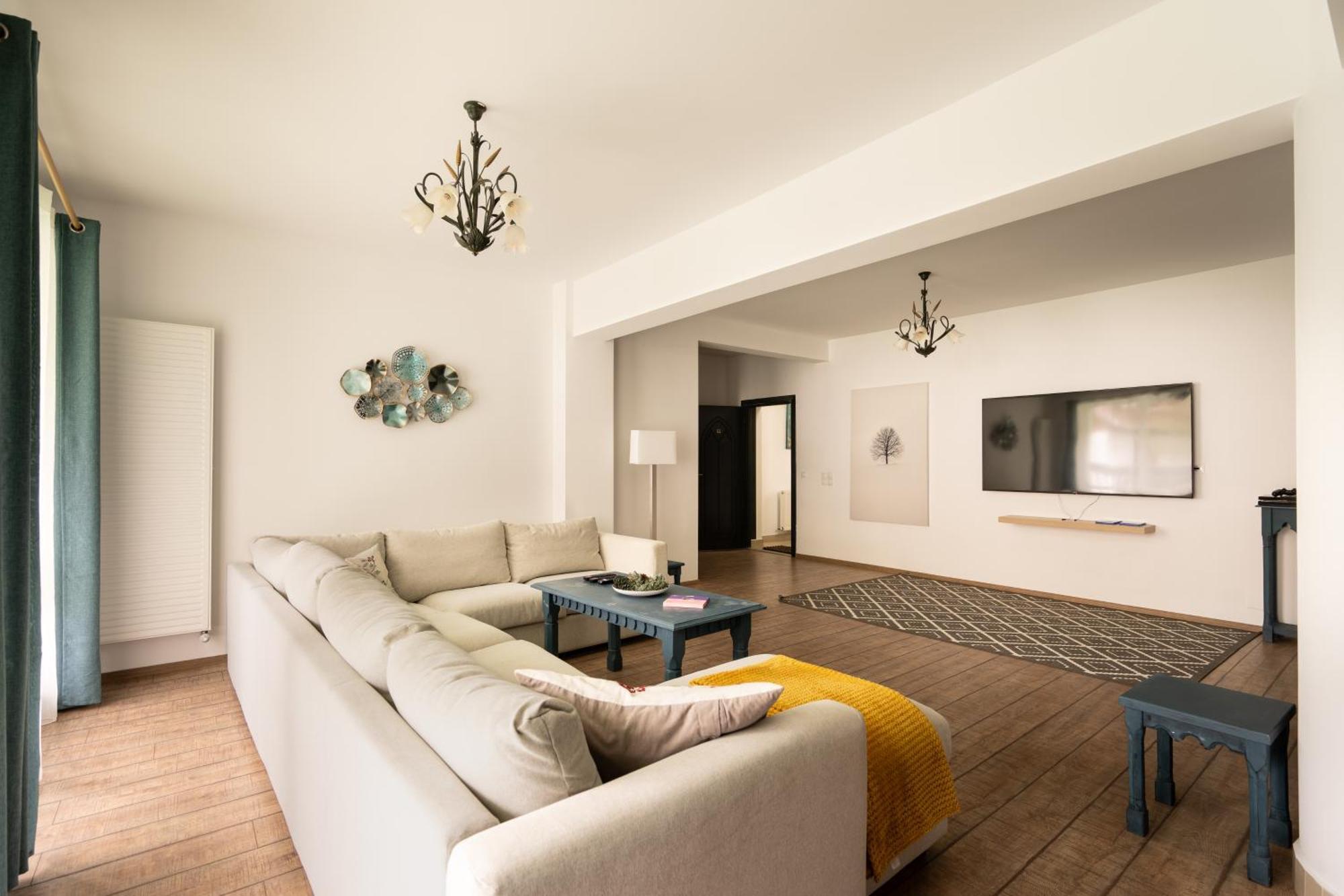 بويانا براسوف Dinvis Apartments المظهر الخارجي الصورة